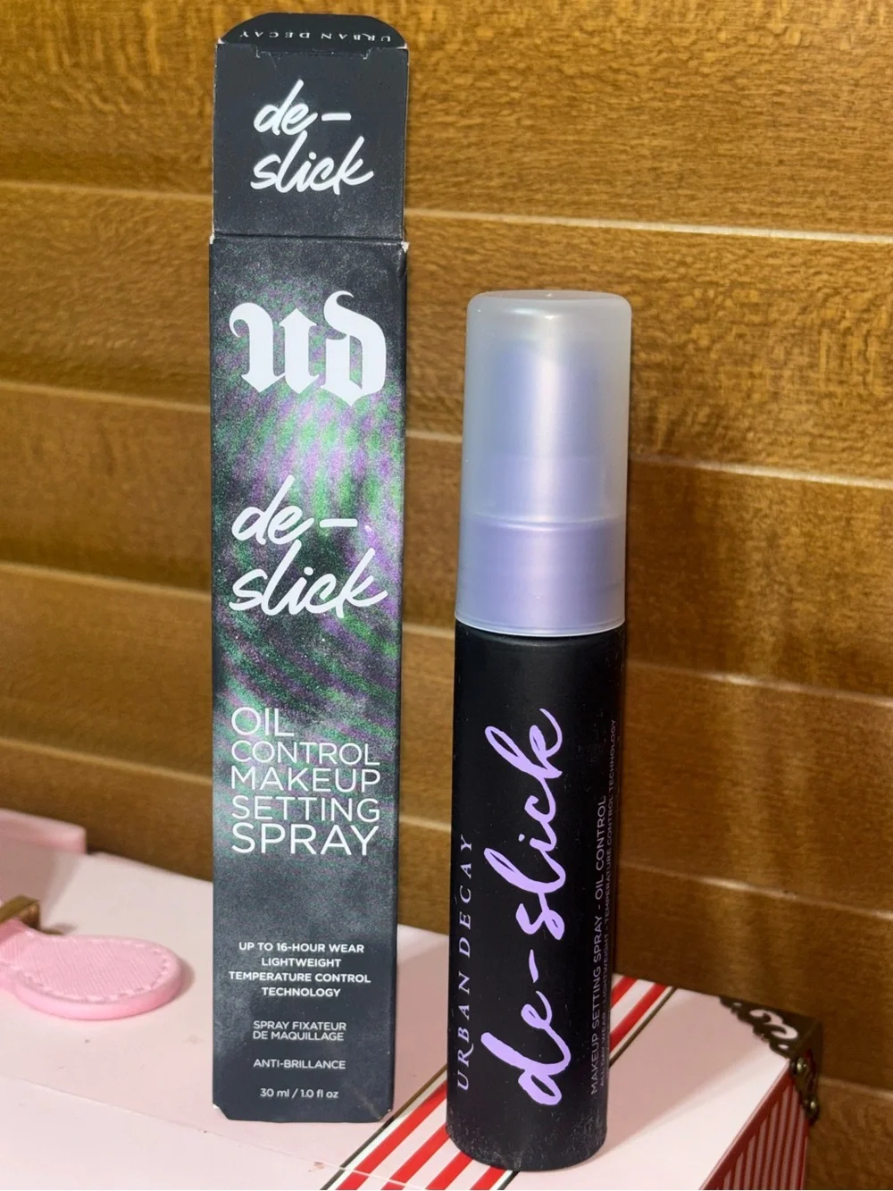Urban Decay De-Slick Oil Control Makeup Setting Spray